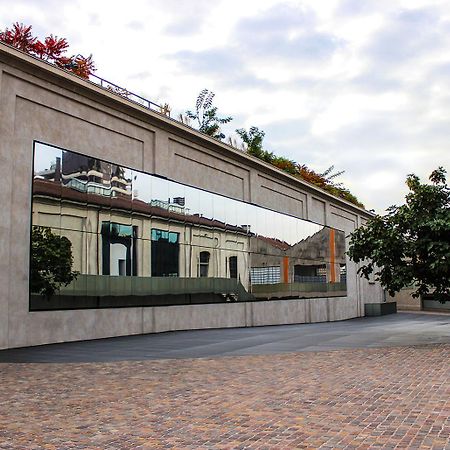 Xenia Apartments - Moderno Appartamento In Fondazione Prada Milán Exterior foto