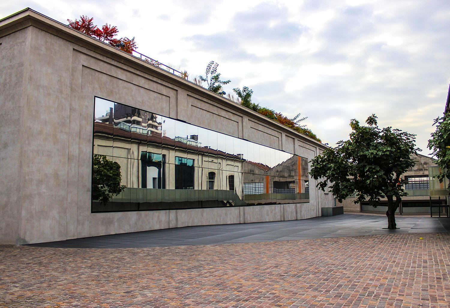 Xenia Apartments - Moderno Appartamento In Fondazione Prada Milán Exterior foto